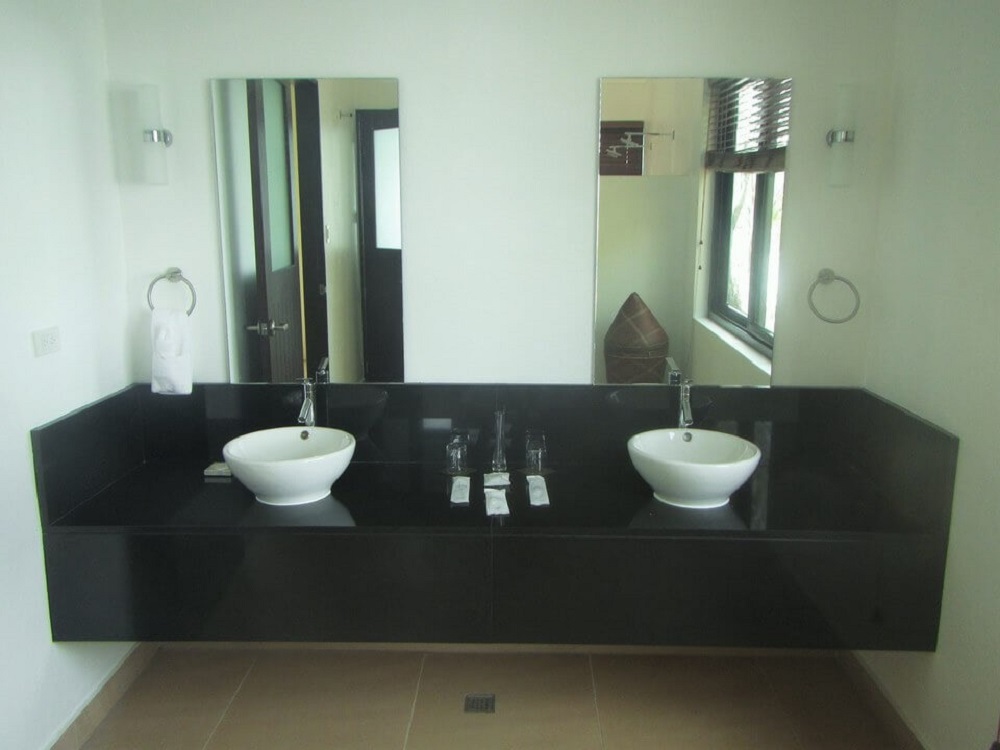 Busuanga Bay Lodge - Room 2 Bathroom
