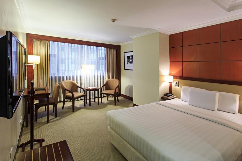 Cebu Parklane International Hotel room 3