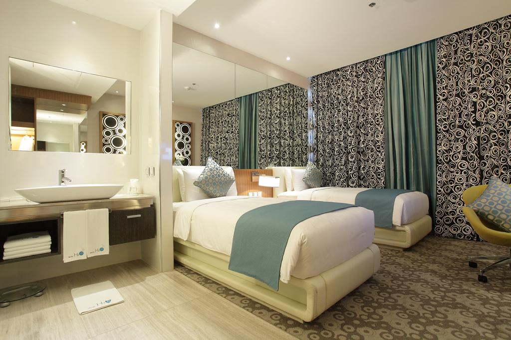 Hotel H2O Manila - Room 1